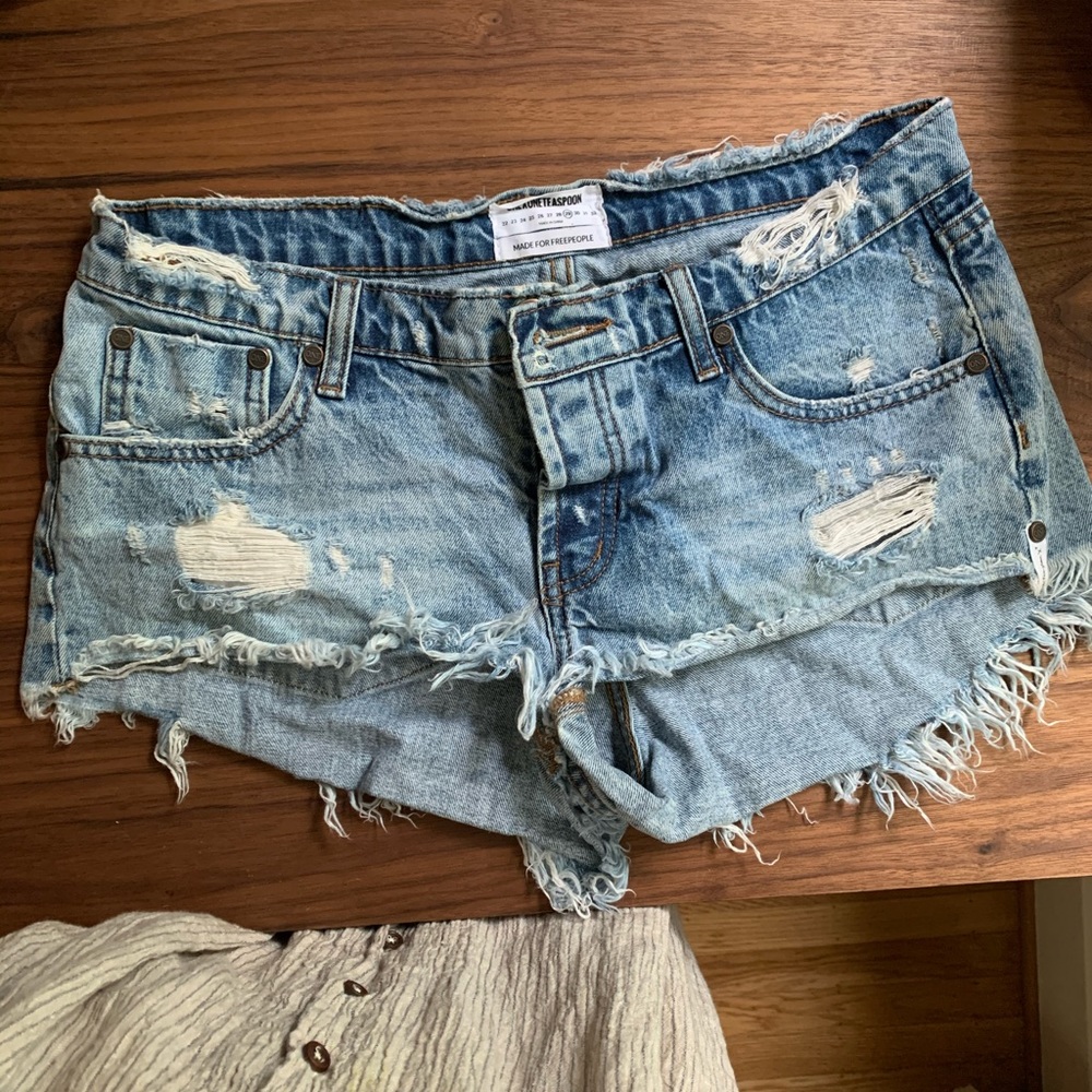 One Teaspoon Bonita’s shorts